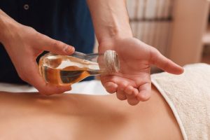 Bien choisir son huile de massage